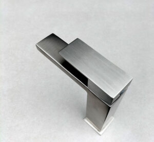 voi-lavabo-nong-lanh-inox-304-lni04-4